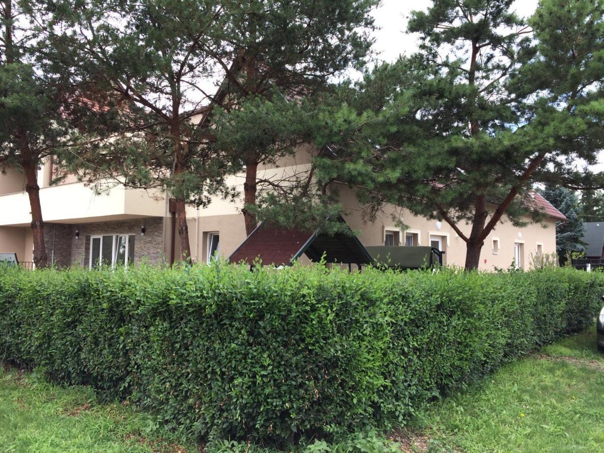 Harmonia Panzio Apartment Bogács Exterior photo