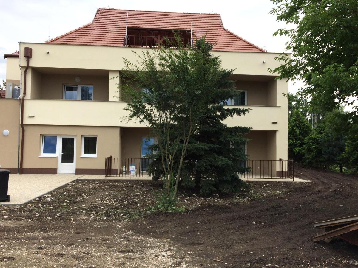 Harmonia Panzio Apartment Bogács Exterior photo